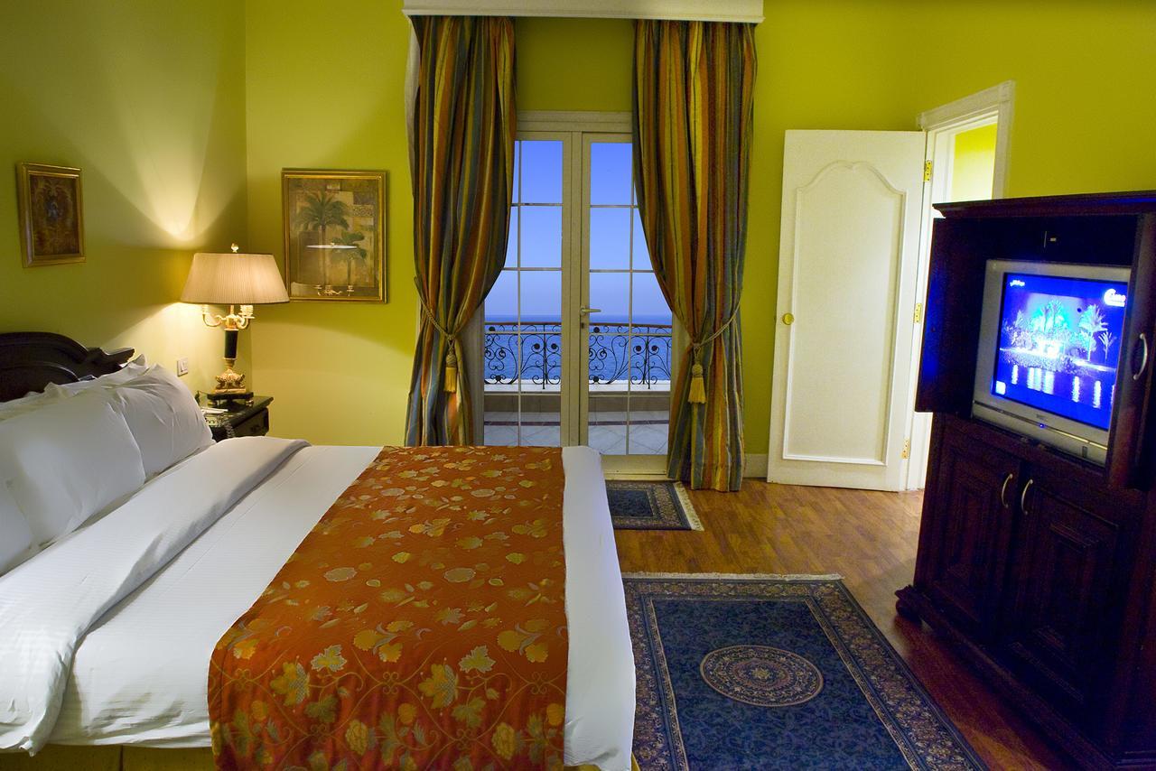 Helnan Auberge Al Fayyūm Exteriör bild